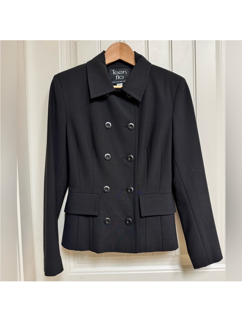 Vintage Y2K Teenflo Wool Blend Double Breasted Peacoat Blazer. Size 6